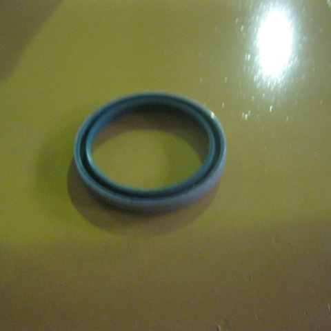 13B0308	13B0308	Dust ring AF050AZ5071; φ50×62×7