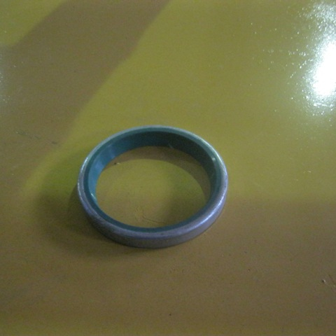 13B0308	13B0308	Dust ring AF050AZ5071; φ50×62×7