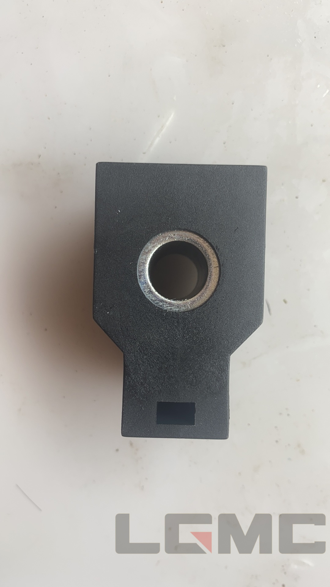 R210-9 Solenoid valve coil