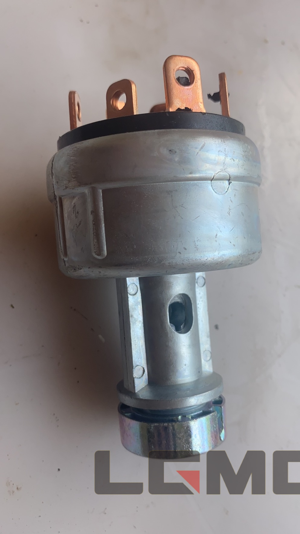 XJBN-00378 Start switch