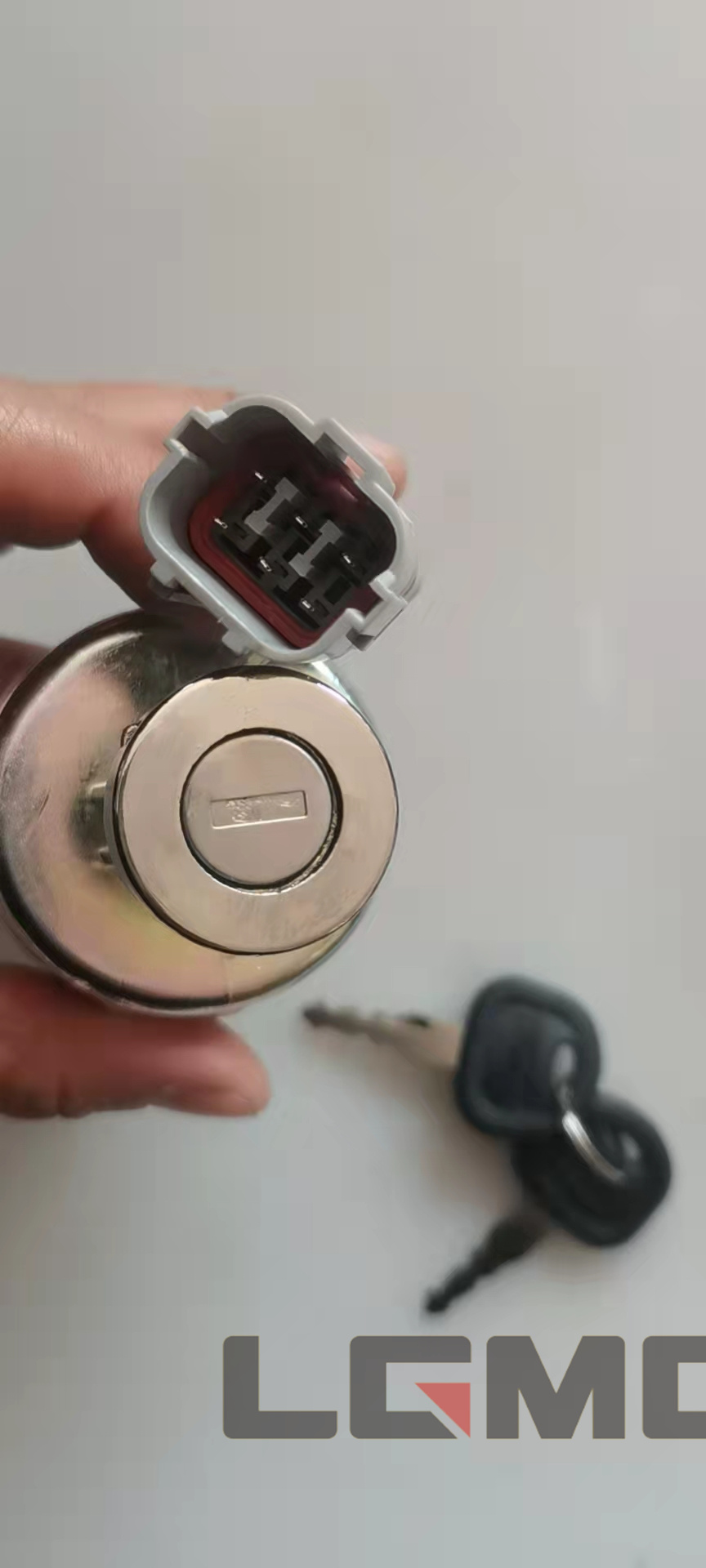 ZX210-3 Fuel tank cover Hitachi