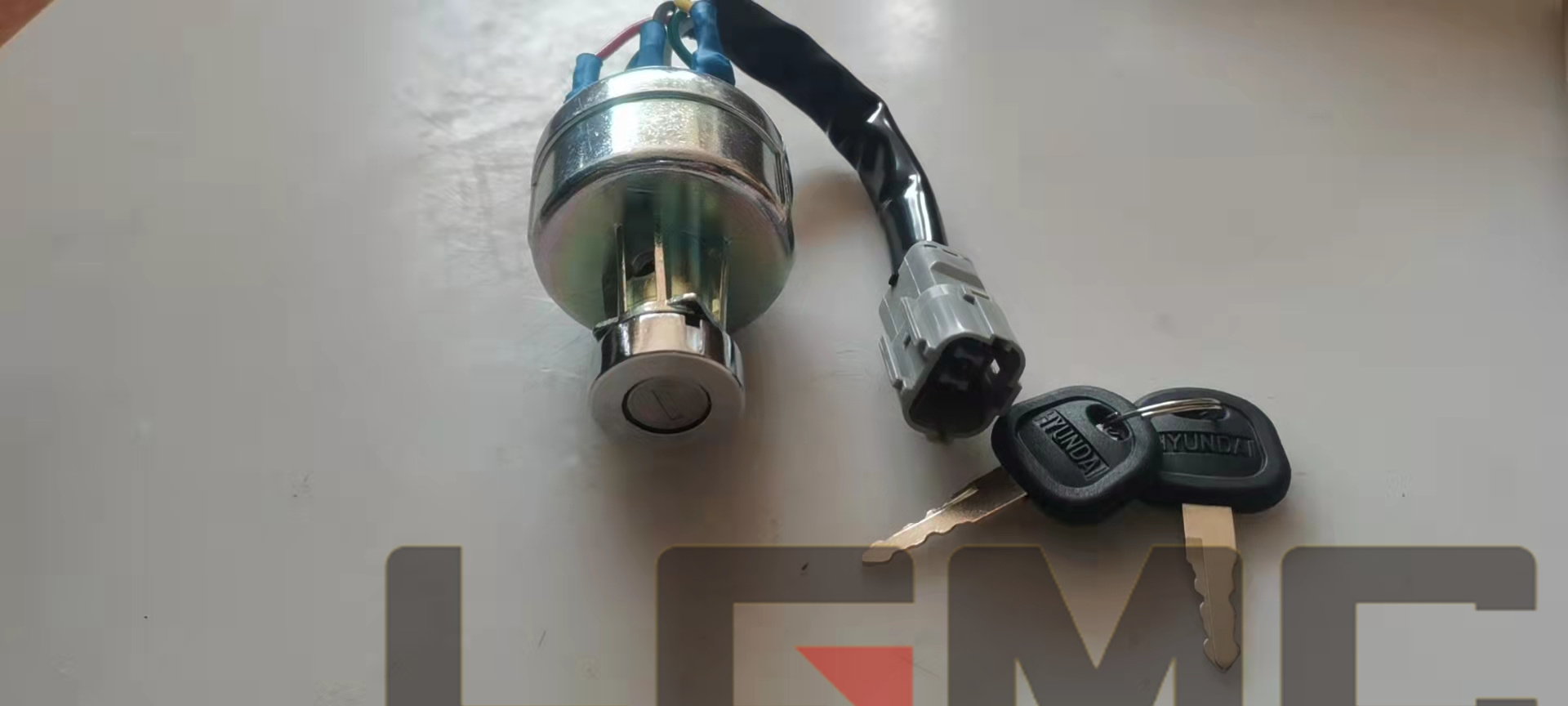 21N4-1040 Start switch