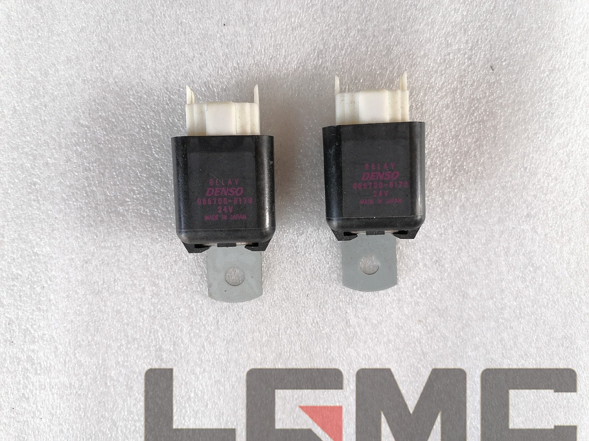 31B0070 Clutch Relay White