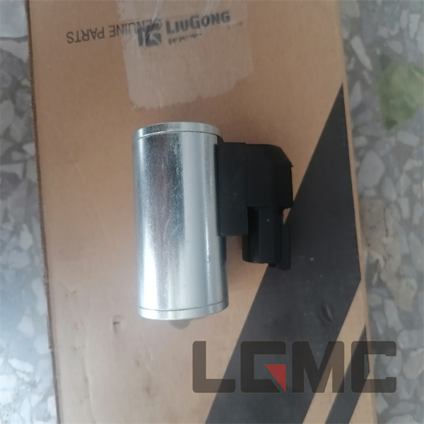 12C1787 Control valve