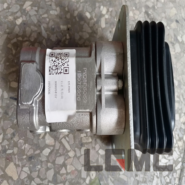 12C4904 Kawasaki 6-hole foot valve