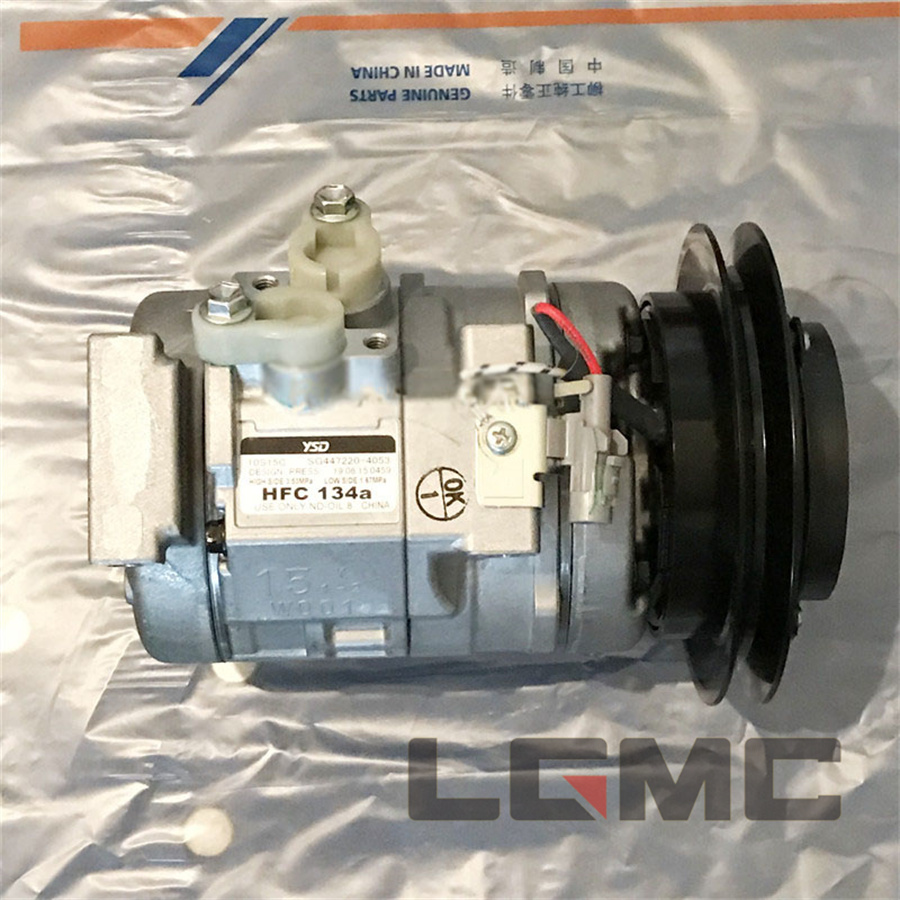46C0752 Excavator air conditioner compressor
