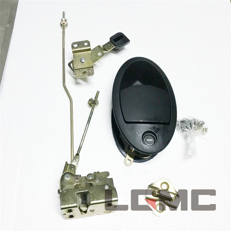 47C1340 Cab door lock key