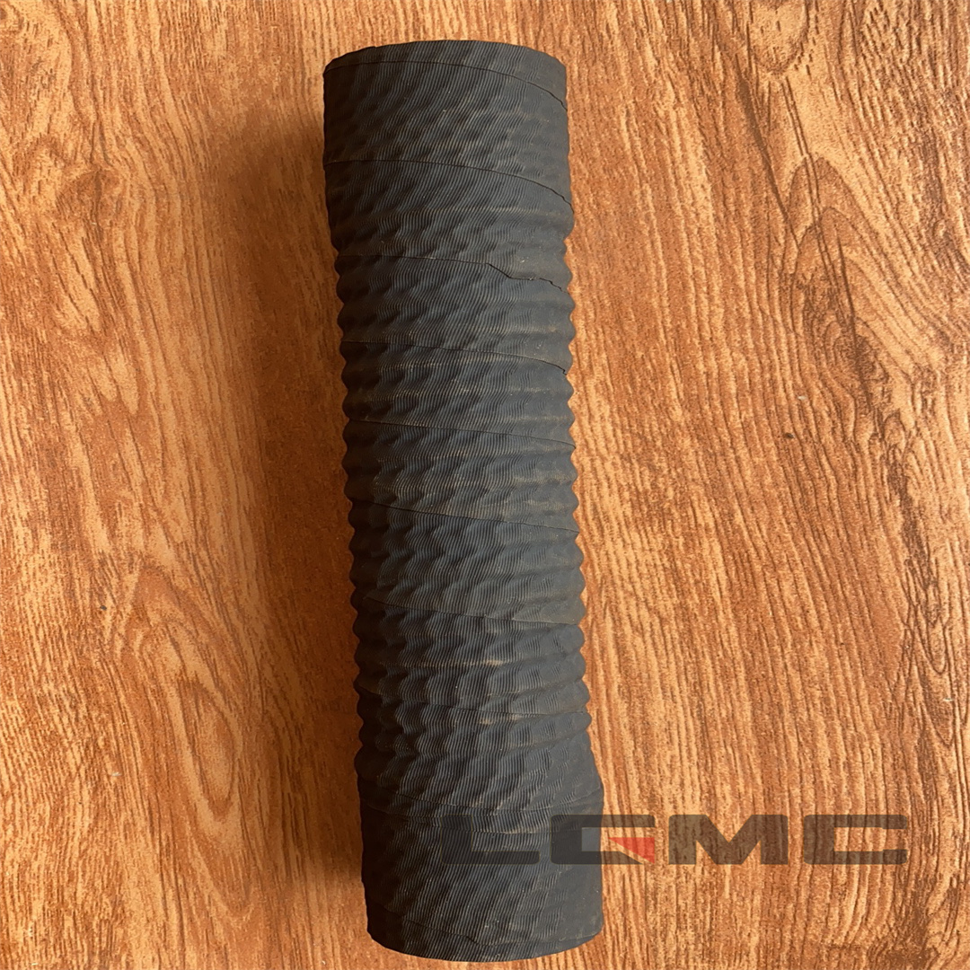 02C0004 Oil suction pipe