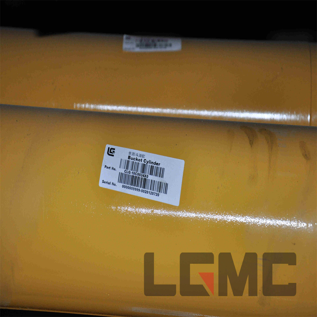 10C0034X0 Side Unloading Bucket Oil Cylinder
