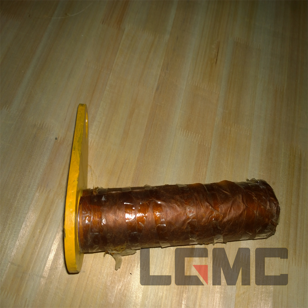 11D0064 Bucket lower pin; weldment