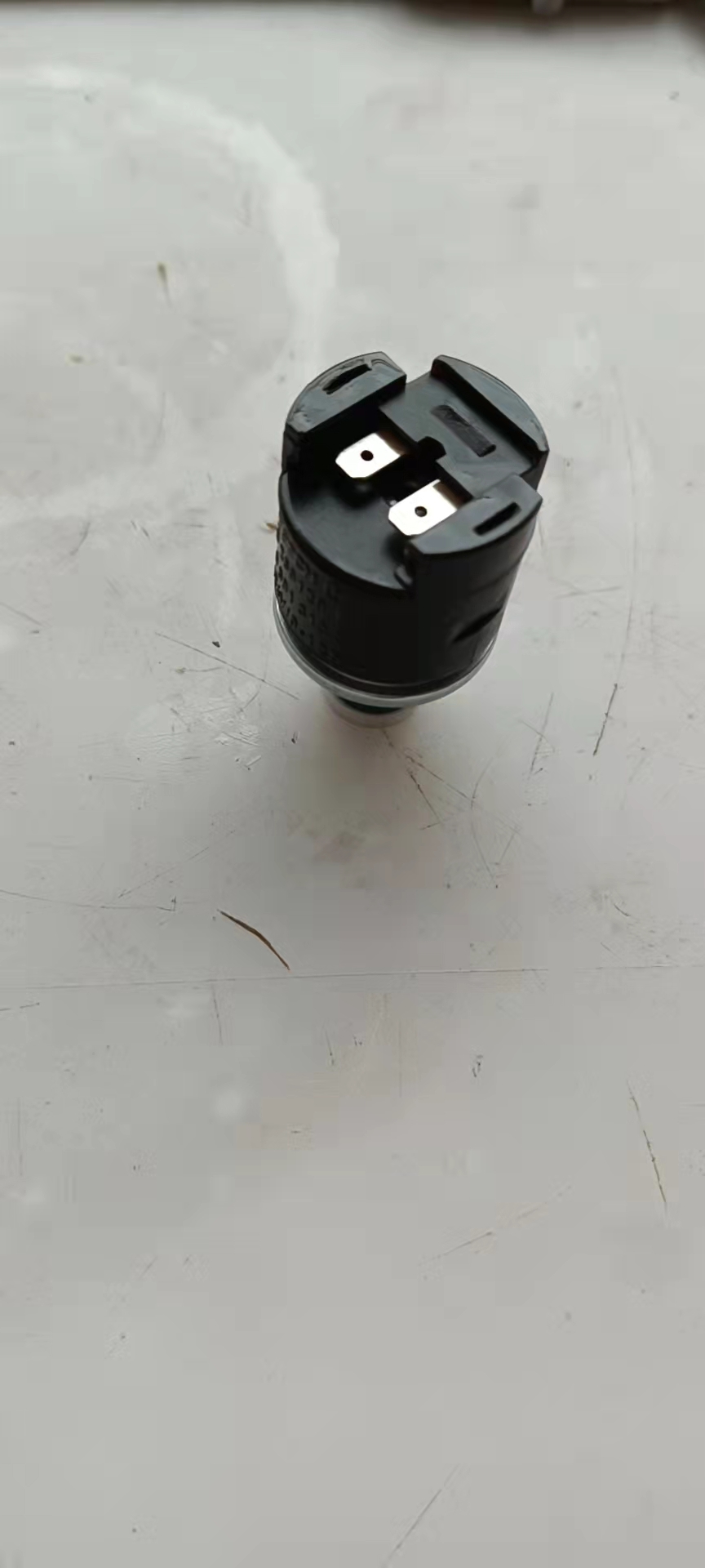 0501313375 Solenoid valve