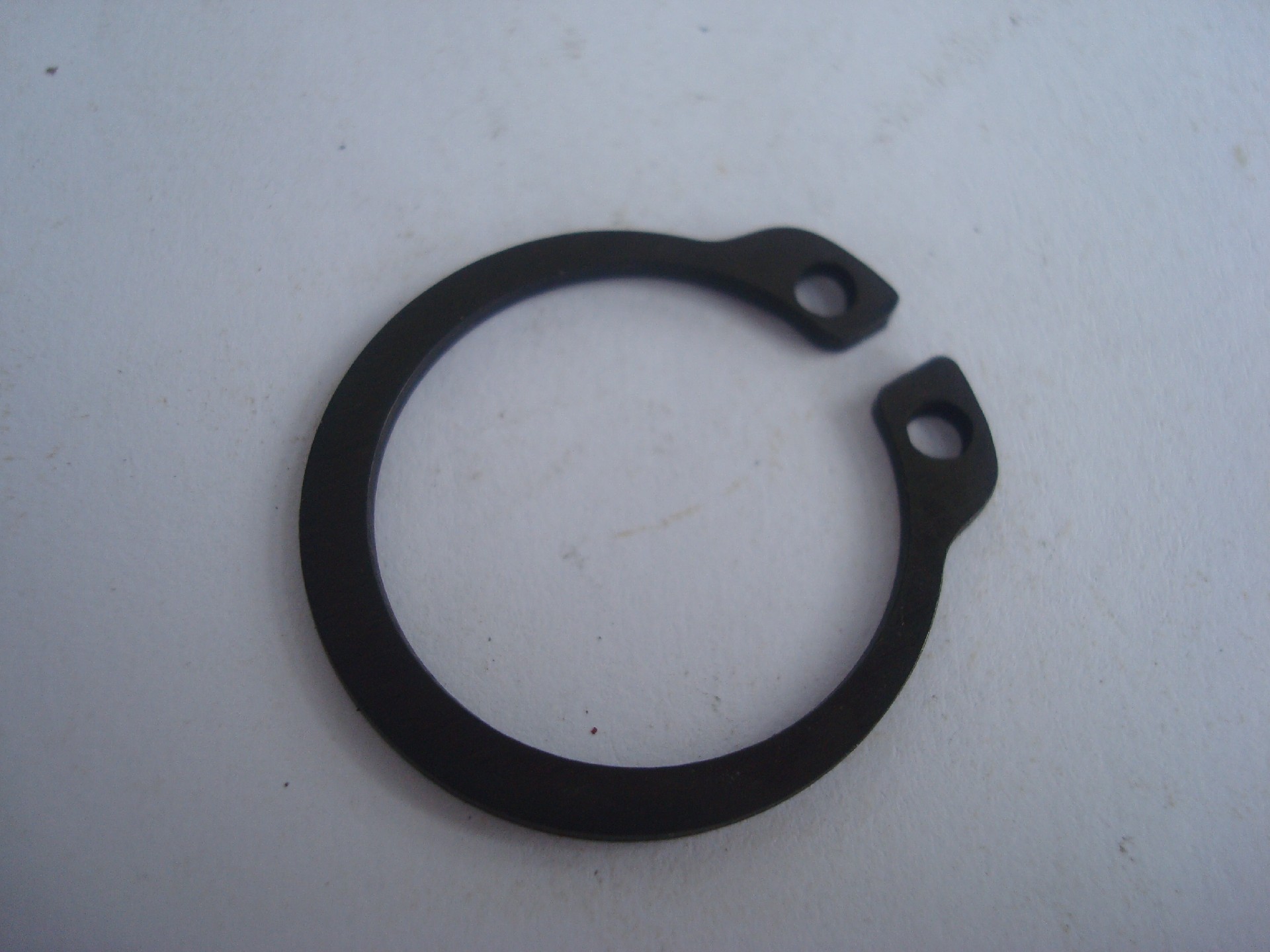 0630501018 Snap ring