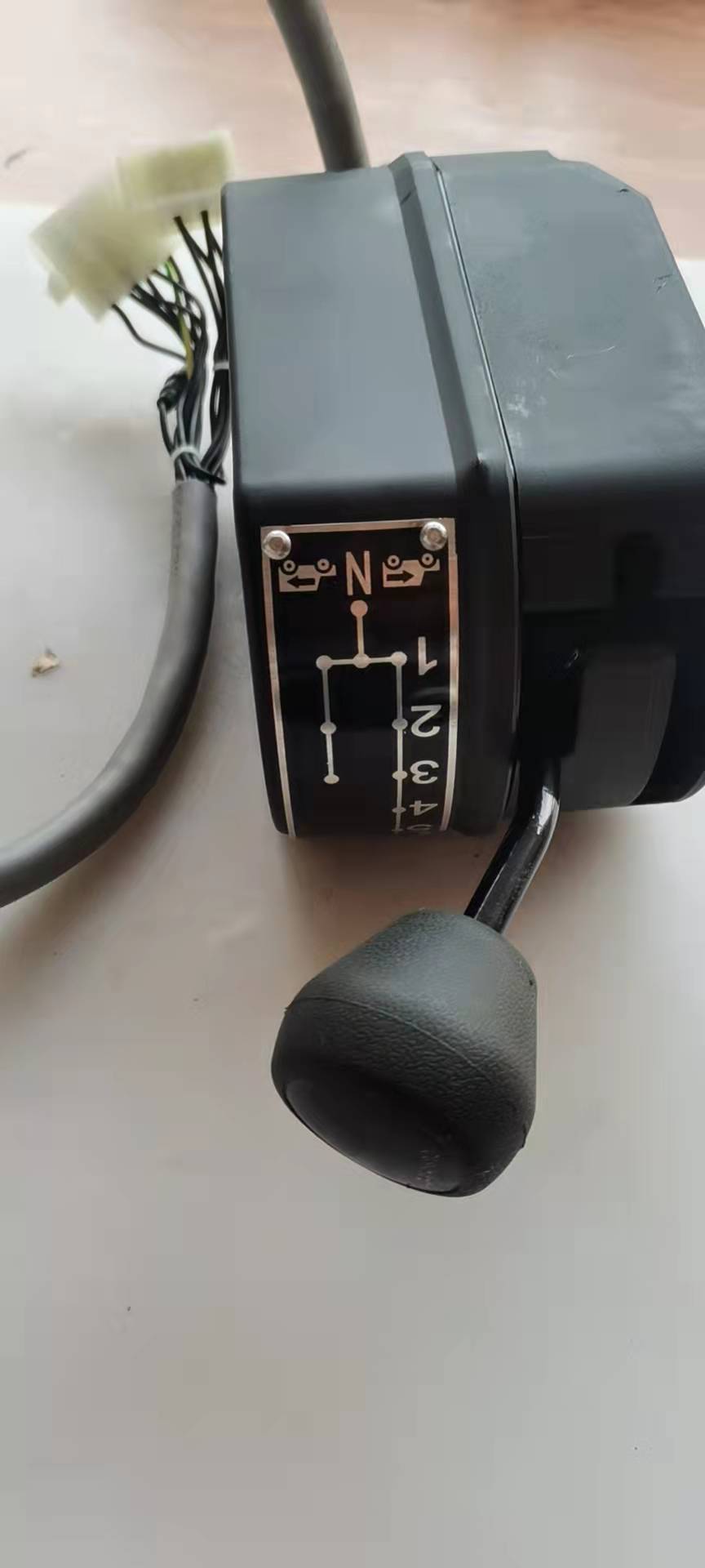 6006022230 Gear Controller; Sixth Gear RANGE SELECTOR