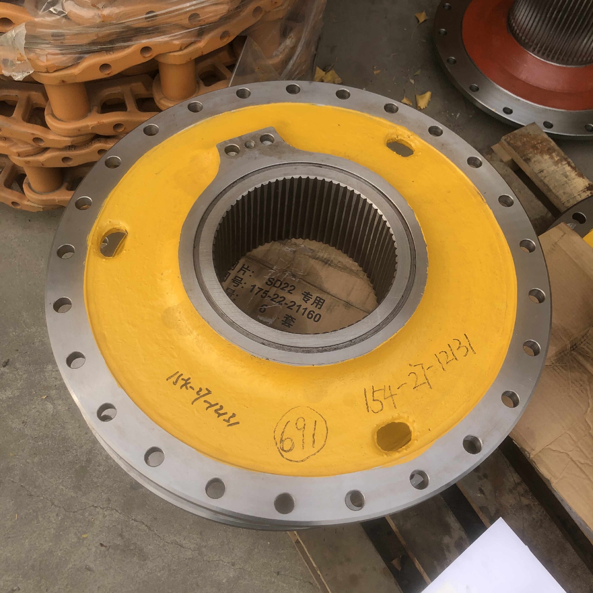 Liugong part 154-27-12131 toothed wheel hub