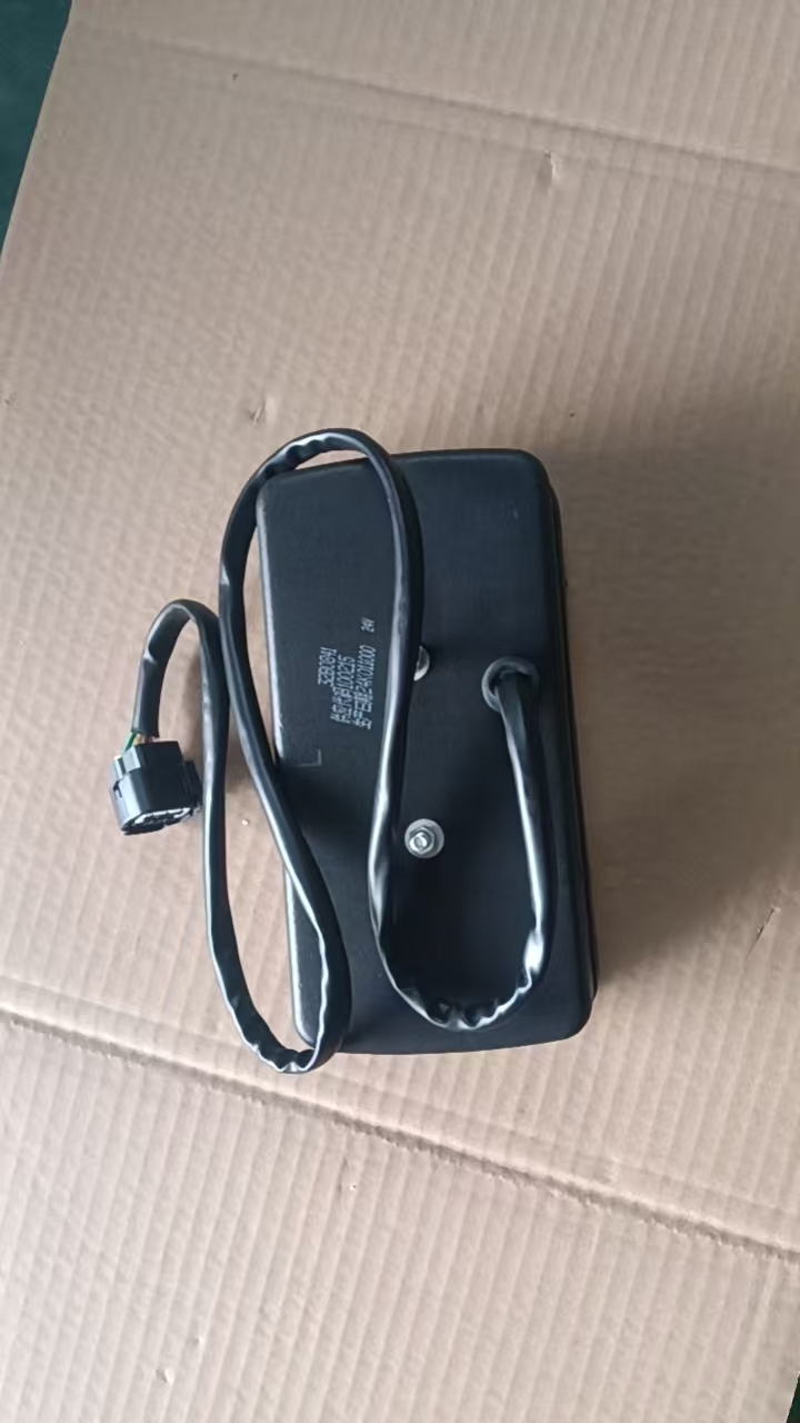 LIUGONG 32B0841REAR COMBINATION LINGT